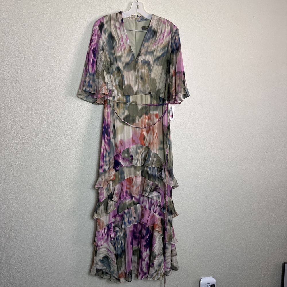 Melonie T NWT Women's Dress Floral Maxi Size 10 Back Zip Colorful‎ Short Sleeve